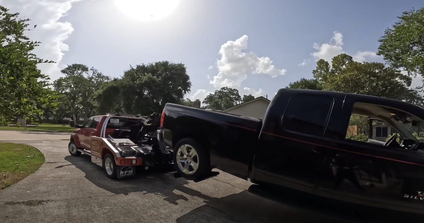 Fast and affordable 24/7 tow truck recovery service in Ankeny, IA